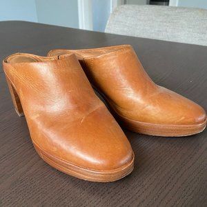 FRYE Joan Campus Mustard Mules size 9m
